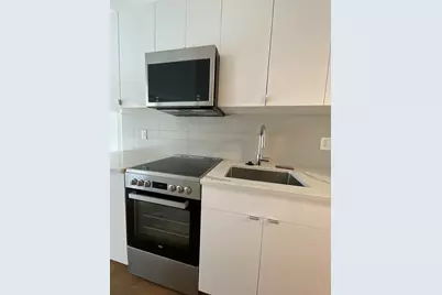 97 Elmwood #110, Cambridge, MA 02140 - Photo 11