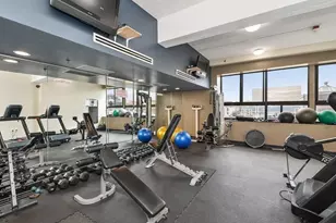 12 Stoneholm St, Boston, MA 02115 - Photo 17