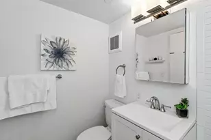 12 Stoneholm St, Boston, MA 02115 - Photo 11