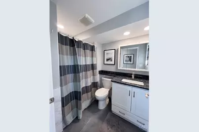 280 N End Blvd #4, Salisbury, MA 01952 - Photo 5