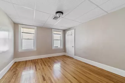 141 Cambridge St #1, Worcester, MA 01603 - Photo 5