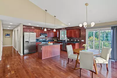 6 Greenhalge St, Worcester, MA 01604 - Photo 7