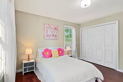 6 Greenhalge St, Worcester, MA 01604 - Photo 21