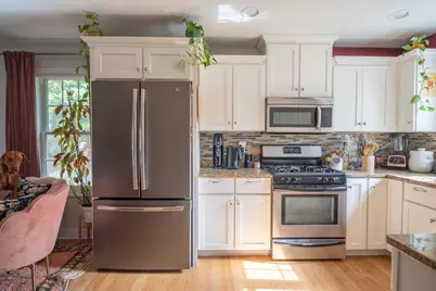 40 Brattle St #7, Arlington, MA 02476 - Photo 5