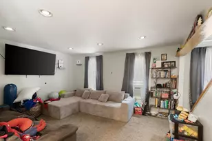 150 Maplewood Ave, Gloucester, MA 01930 - Photo 19