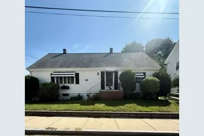 21-23 Pratt St #21, Melrose, MA 02176 - Photo 1