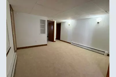 23 White Court #1, Clinton, MA 01510 - Photo 3
