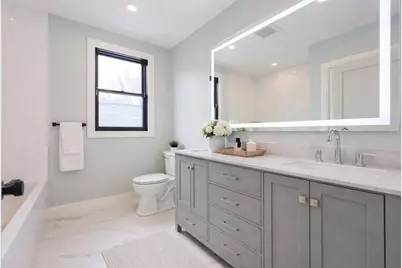 68 Rowe Street #Unit1, Boston, MA 02131 - Photo 9