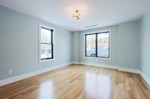 68 Rowe St, Boston, MA 02131 - Photo 7