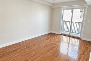 926 Broadway, Chelsea, MA 02150 - Photo 5