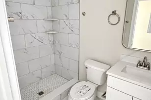 926 Broadway, Chelsea, MA 02150 - Photo 5