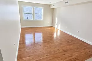 926 Broadway, Chelsea, MA 02150 - Photo 3