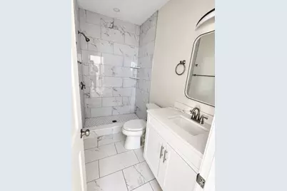 926 Broadway #10, Chelsea, MA 02150 - Photo 5