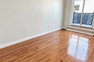 926 Broadway, Chelsea, MA 02150 - Photo 3