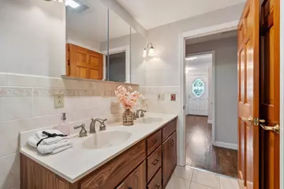 1 Standish Road, Lynnfield, MA 01940 - Photo 25