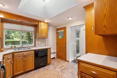 1 Standish Road, Lynnfield, MA 01940 - Photo 5