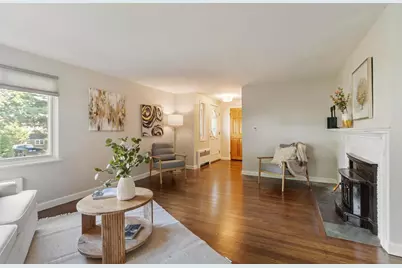 1 Standish Road, Lynnfield, MA 01940 - Photo 3