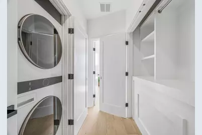 374 Athens Street #3, Boston, MA 02127 - Photo 9