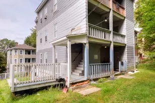 27 Rodney St, Worcester, MA 01605 - Photo 37