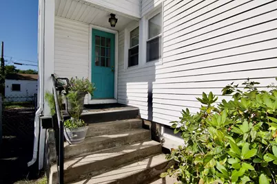 38-40 Grover St, Springfield, MA 01104 - Photo 3