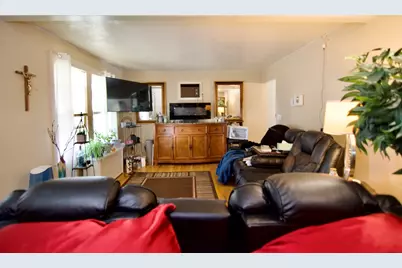 38-40 Grover St, Springfield, MA 01104 - Photo 9