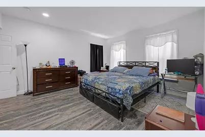 58 Marshall St, Fitchburg, MA 01420 - Photo 13