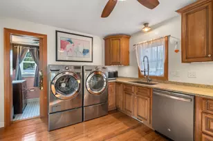 11 Acorn St, Wareham, MA 02558 - Photo 13
