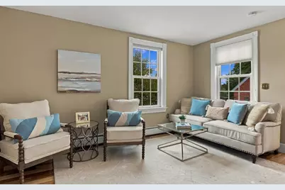 162 High St #B, Newburyport, MA 01950 - Photo 3