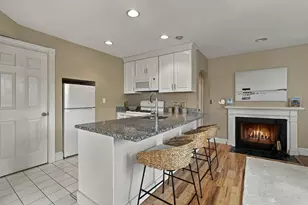 162 High St, Newburyport, MA 01950 - Photo 5