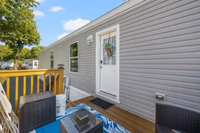 460 Collins #25, Attleboro, MA 02703 - Photo 19