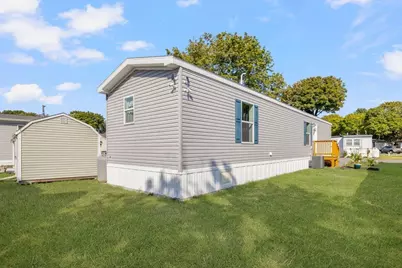 460 Collins #25, Attleboro, MA 02703 - Photo 23