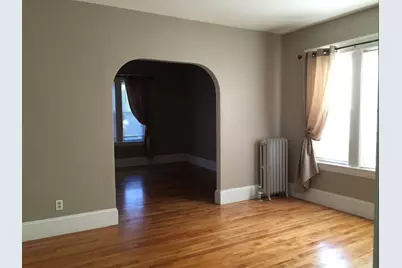 4 Dorset St, Worcester, MA 01602 - Photo 9