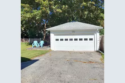 4 Dorset St, Worcester, MA 01602 - Photo 19