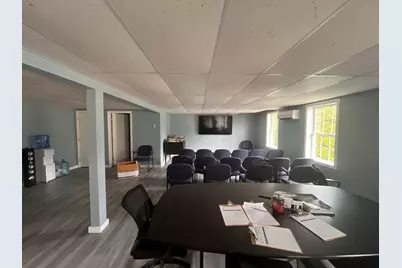 21 Broad St, Medway, MA 02053 - Photo 5