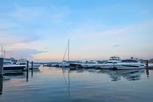 1 Pier 8, Boston, MA 02129 - Photo 39