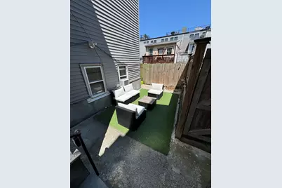 254 W 3rd St #1, Boston, MA 02127 - Photo 3