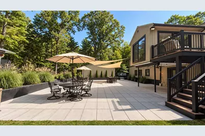 15 Orchard Ln, Lincoln, MA 01773 - Photo 3