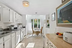 411 Maple Brook Rd, Bellingham, MA 02019 - Photo 11