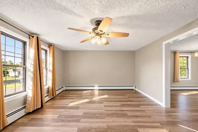 57 Ruskin St, Chicopee, MA 01020 - Photo 5