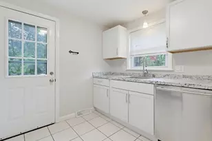 22 Poskus St, Stoughton, MA 02072 - Photo 13
