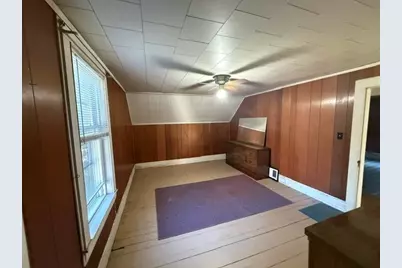 9 Spring St, Montague, MA 01376 - Photo 25