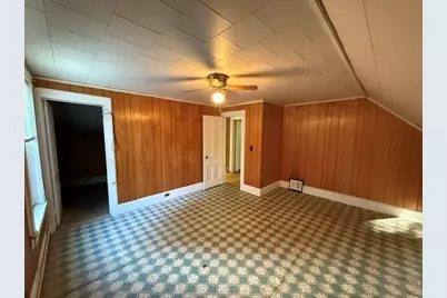 9 Spring St, Montague, MA 01376 - Photo 29