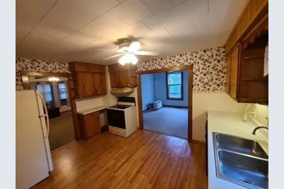 9 Spring St, Montague, MA 01376 - Photo 13