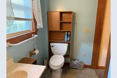 9 Spring St, Montague, MA 01376 - Photo 21