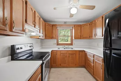 184 Main St, Oxford, MA 01540 - Photo 7