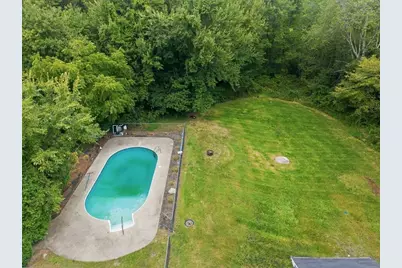 11 Bow St, Plainville, MA 02762 - Photo 5