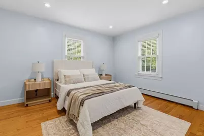 11 Bow St, Plainville, MA 02762 - Photo 19