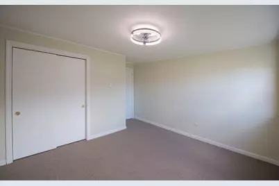180 Main Street #B-29, Bridgewater, MA 02324 - Photo 9