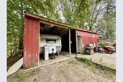 100 Bucklin Rd, Adams, MA 01220 - Photo 7