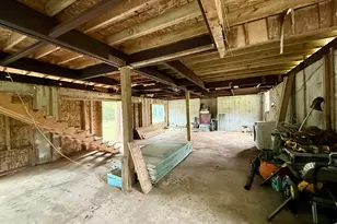 100 Bucklin Rd, Adams, MA 01220 - Photo 9
